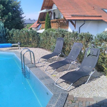 Ferienwohnung Und Pension Guertler Mohlsdorf Ngoại thất bức ảnh