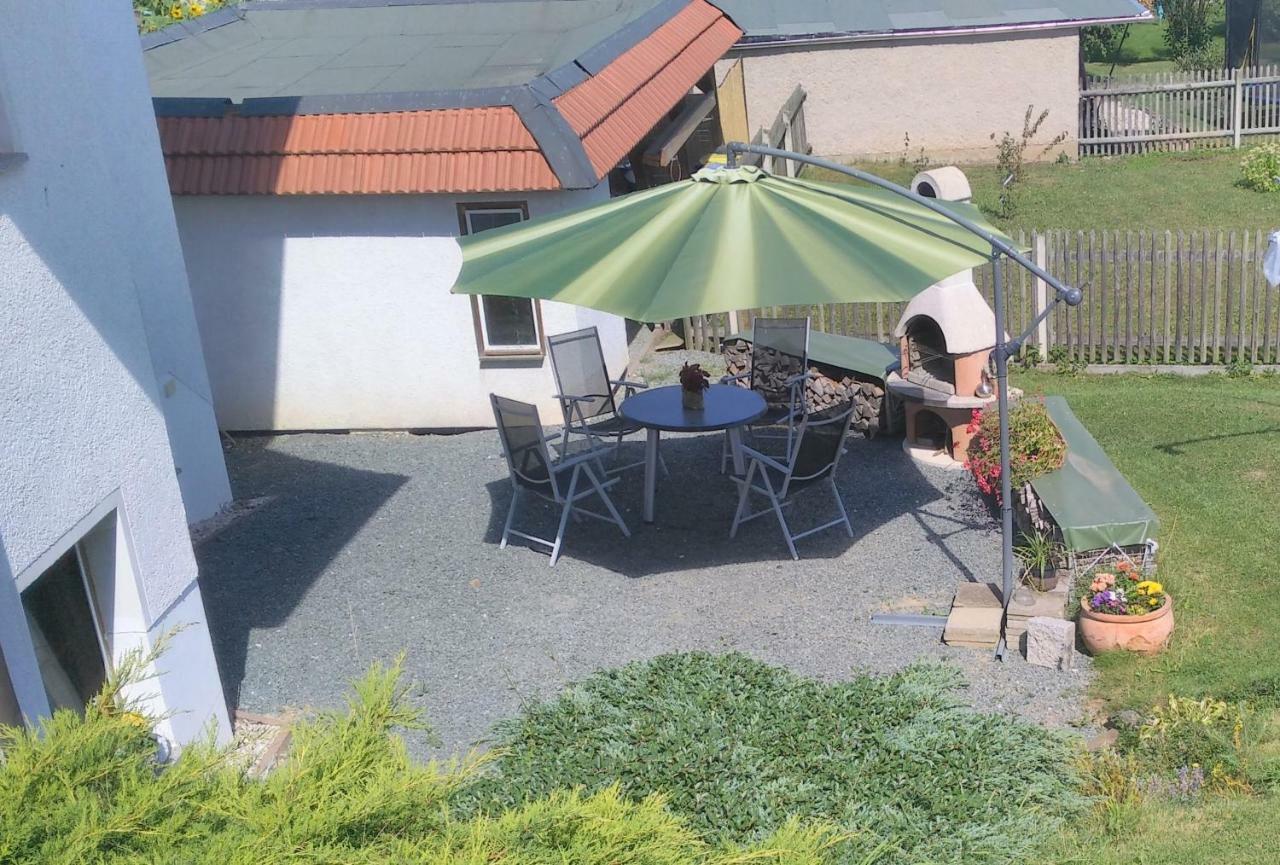 Ferienwohnung Und Pension Guertler Mohlsdorf Ngoại thất bức ảnh
