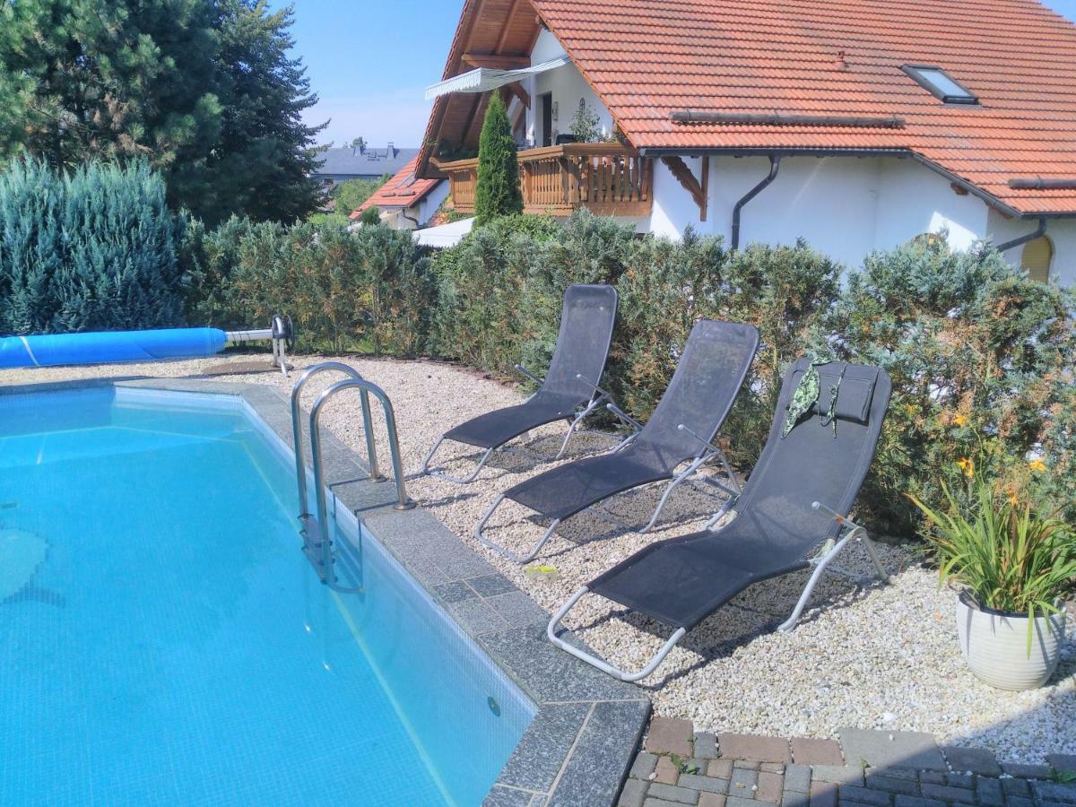 Ferienwohnung Und Pension Guertler Mohlsdorf Ngoại thất bức ảnh